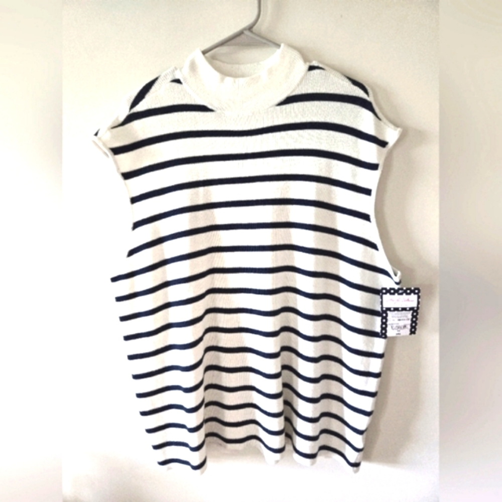 NWT PLUS SIZE MARILYN MONROE WOMENS NAVY STRIPE KNIT SWEATER VEST SIZE 2XL …